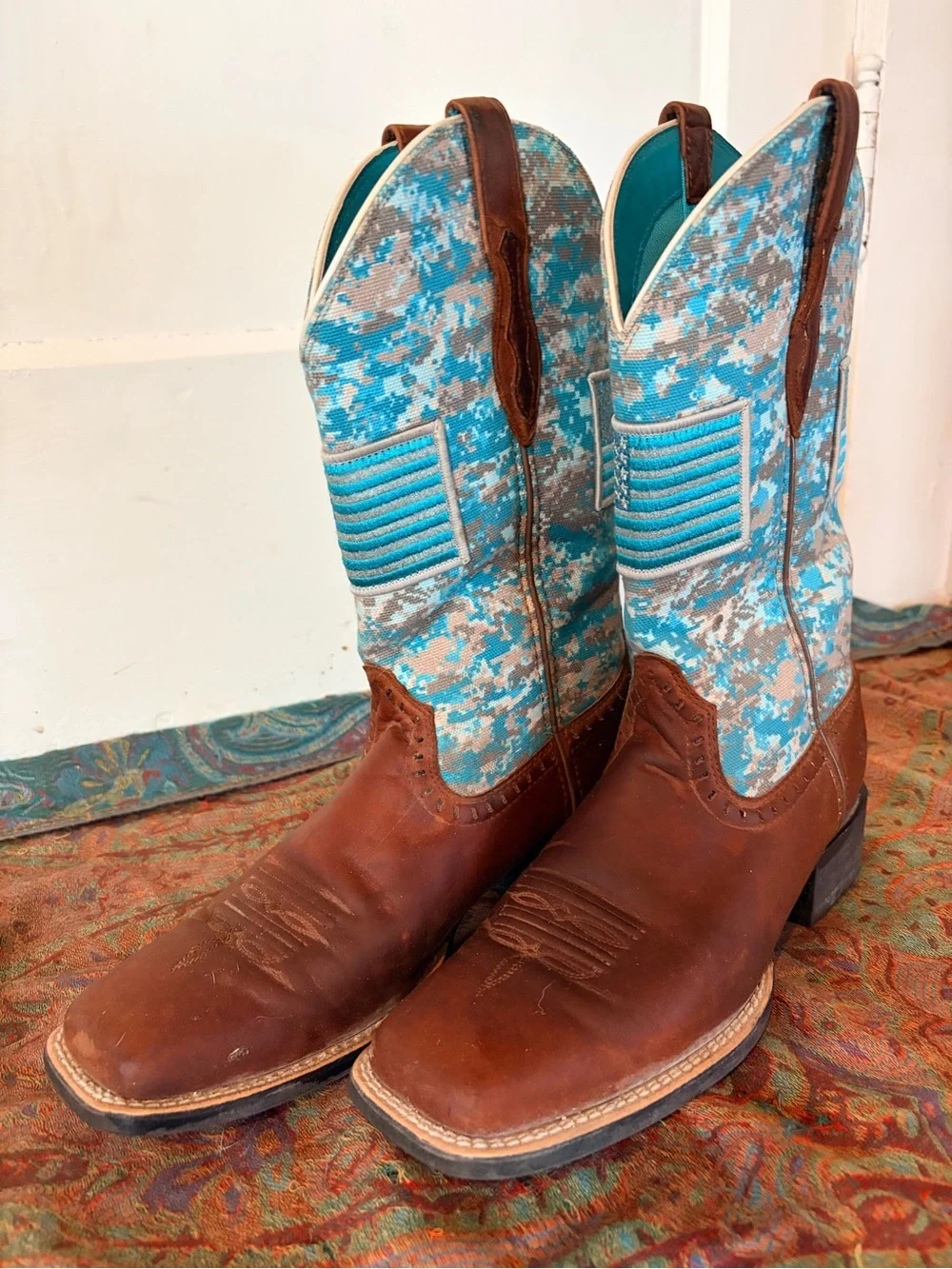 Ariat Turquoise Camo Leather Cowboy Boots - Picture 1 of 5